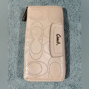 COACH Perforated Logo Signature C Leather Zip Around Accordion Wallet Grey 8”x4”